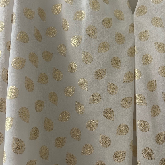 White with Gold Blouse - Picture 2 of 3